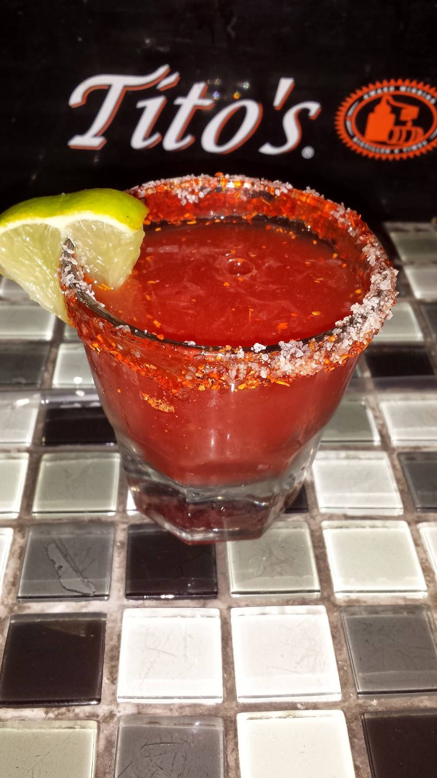 Alma De Jalisco Restaurant | restaurant | 1502 N Zarzamora St, San Antonio, TX 78207, USA | 2107361974 OR +1 210-736-1974