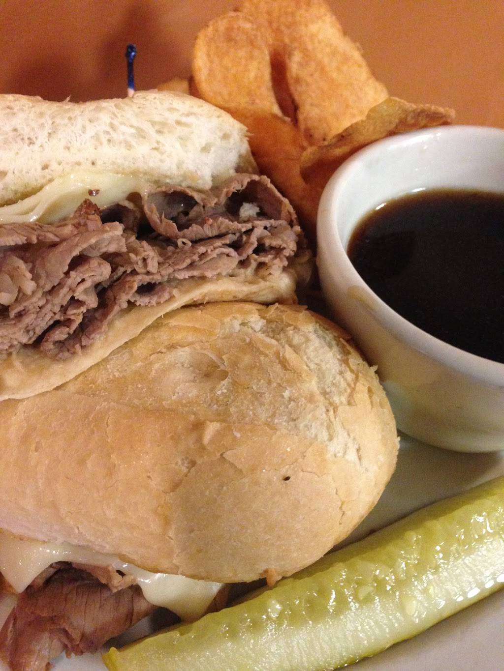 Royal Grille | restaurant | 9775 E Clubhouse Dr., Canadian Lakes, MI 49346, USA | 2319728450 OR +1 231-972-8450