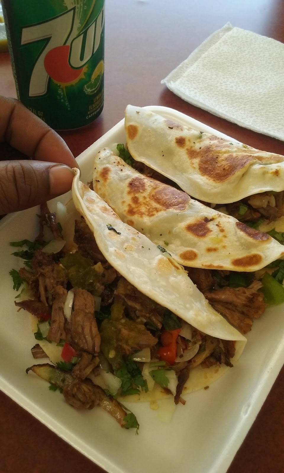 Marias Tacos & More | restaurant | 5127 Ella Blvd, Houston, TX 77018, USA | 2813189537 OR +1 281-318-9537