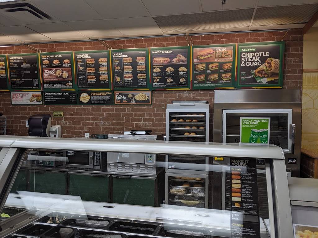 Subway | meal takeaway | 875 Highland Rd W #154a, Kitchener, ON N2N 2Y2, Canada | 5195783333 OR +1 519-578-3333