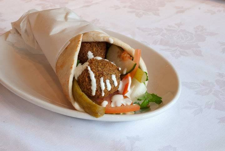 Chefs Door | restaurant | 117 Cross Ave, Oakville, ON L6J 2W7, Canada | 9053389999 OR +1 905-338-9999