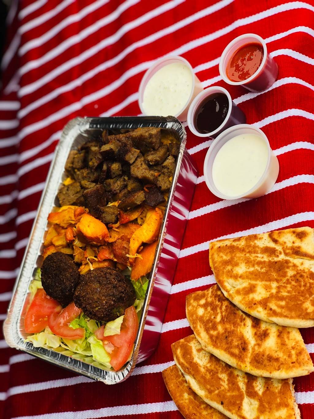 nyc style gyro | restaurant | 2379 John F. Kennedy Blvd, Jersey City, NJ 07306, USA | 6463611208 OR +1 646-361-1208