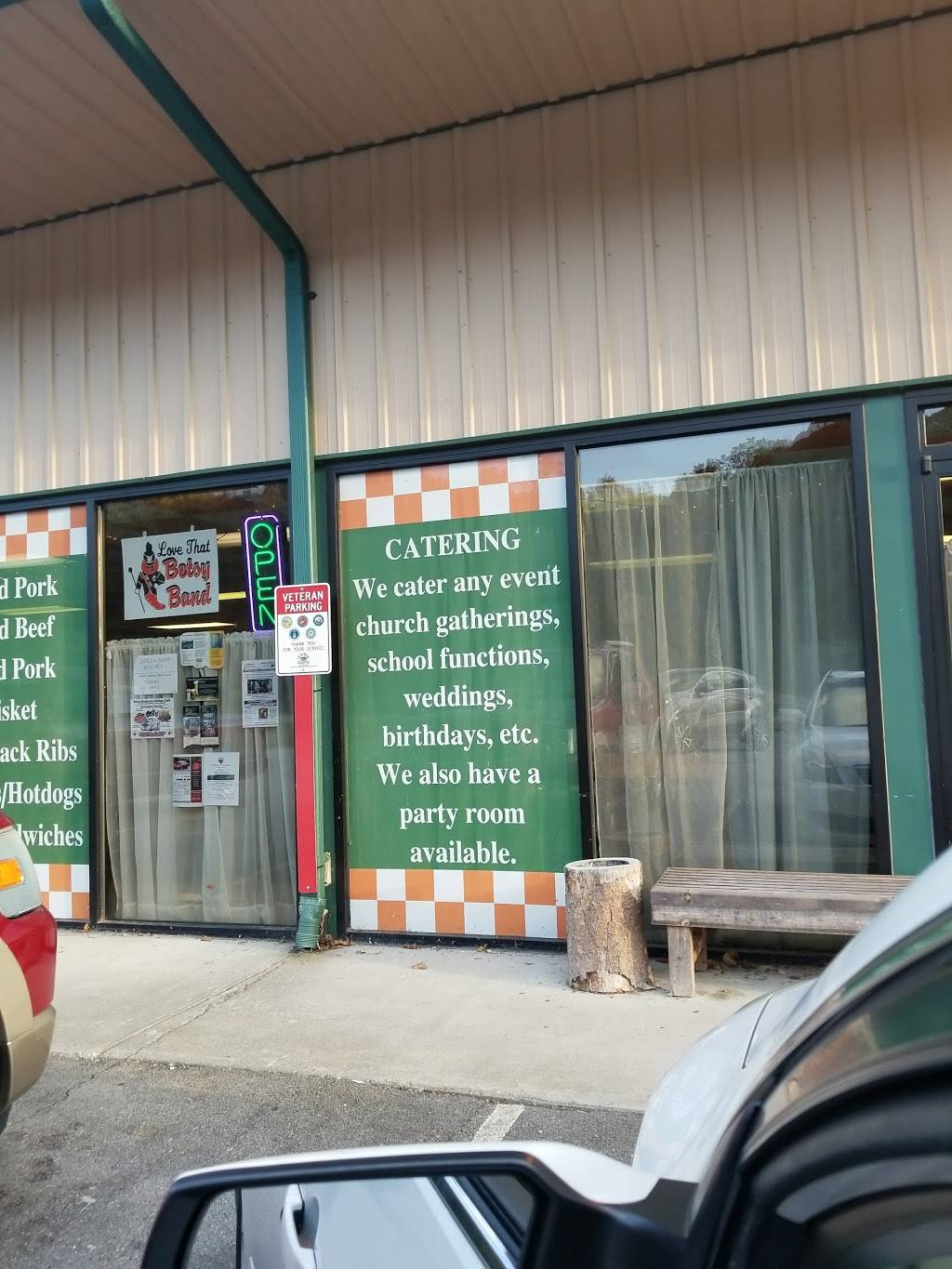 Big Dans BBQ | restaurant | 635 E Elk Ave, Elizabethton, TN 37643, USA | 4235422272 OR +1 423-542-2272