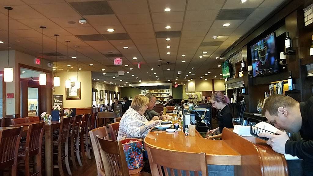 Carrabbas Italian Grill | restaurant | 5030 Tiedeman Rd, Brooklyn, OH 44144, USA | 2168985790 OR +1 216-898-5790