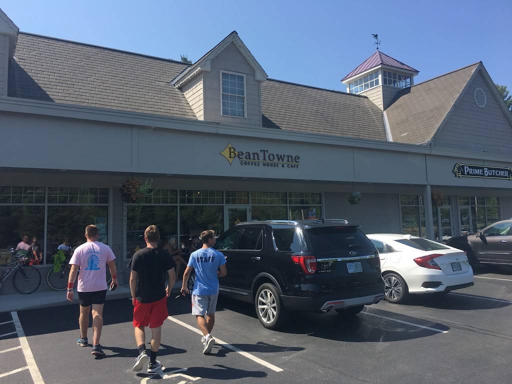 BeanTowne Coffee House | cafe | 201 NH-111, Hampstead, NH 03841, USA | 6033294334 OR +1 603-329-4334