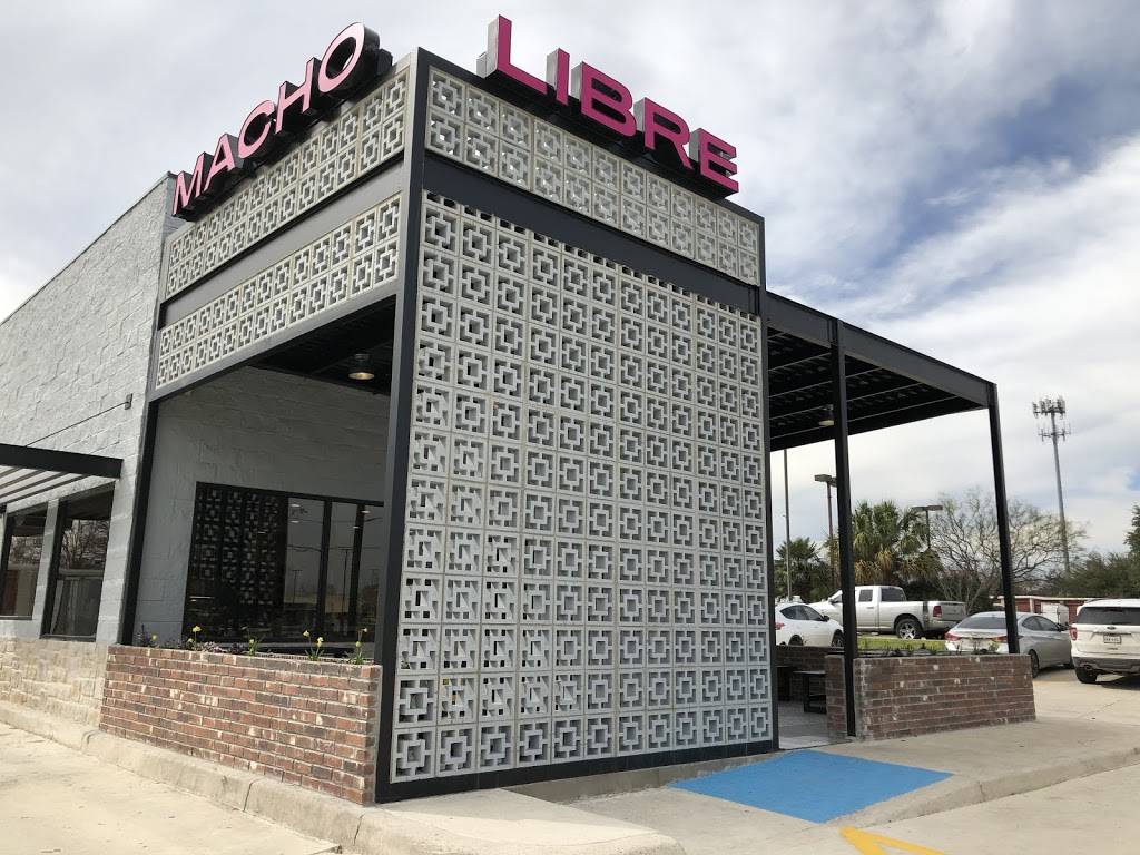 Macho Libre | restaurant | 5834 Babcock Rd, San Antonio, TX 78240, USA | 2104550443 OR +1 210-455-0443