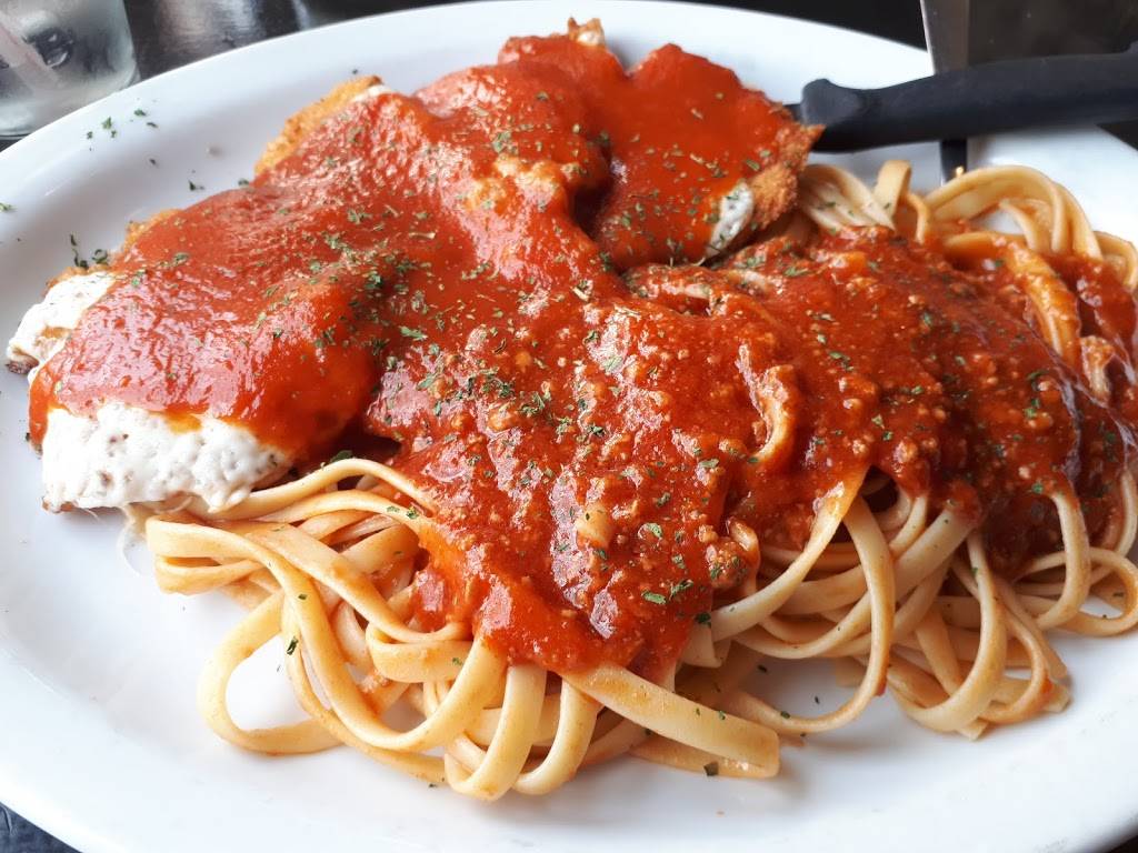 Rosas Pizzeria | meal takeaway | 61 Richmond St, Amherstburg, ON N9V 1G1, Canada | 5197362177 OR +1 519-736-2177