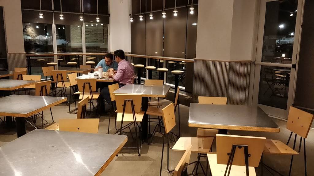 Chipotle Mexican Grill | restaurant | 8600 N Boardwalk Ave, Kansas City, MO 64154, USA | 8167460050 OR +1 816-746-0050