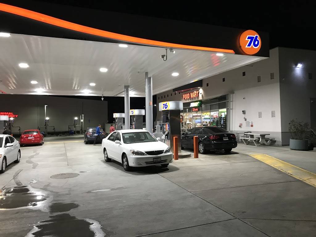 Subway Restaurants | restaurant | 3017 Edinger Ave, Tustin, CA 92780, USA | 9497867297 OR +1 949-786-7297