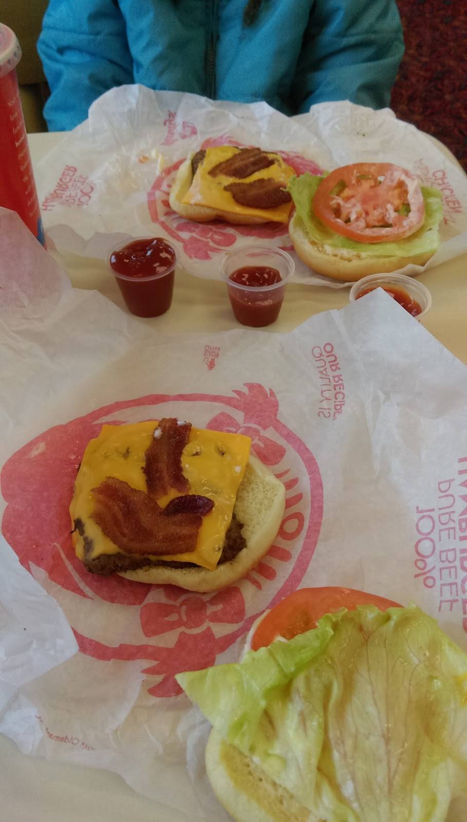 Wendys | restaurant | 3621 S Martin Luther King Jr Blvd, Lansing, MI 48910, USA | 5178870407 OR +1 517-887-0407