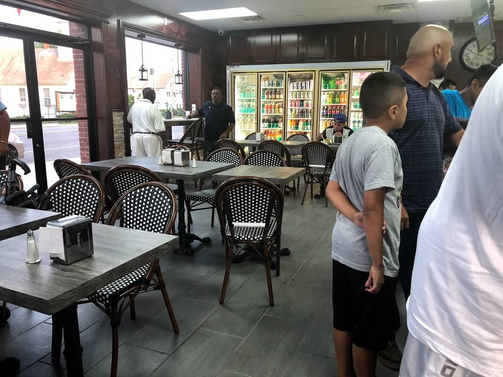 La Fonda Roosevelt | restaurant | 175 Nassau Rd, Roosevelt, NY 11575, USA | 5168640998 OR +1 516-864-0998