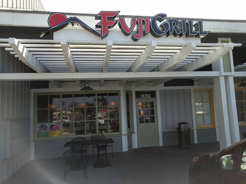 Fuji Grill | restaurant | 19752 Beach Blvd, Huntington Beach, CA 92648, USA | 7145936400 OR +1 714-593-6400