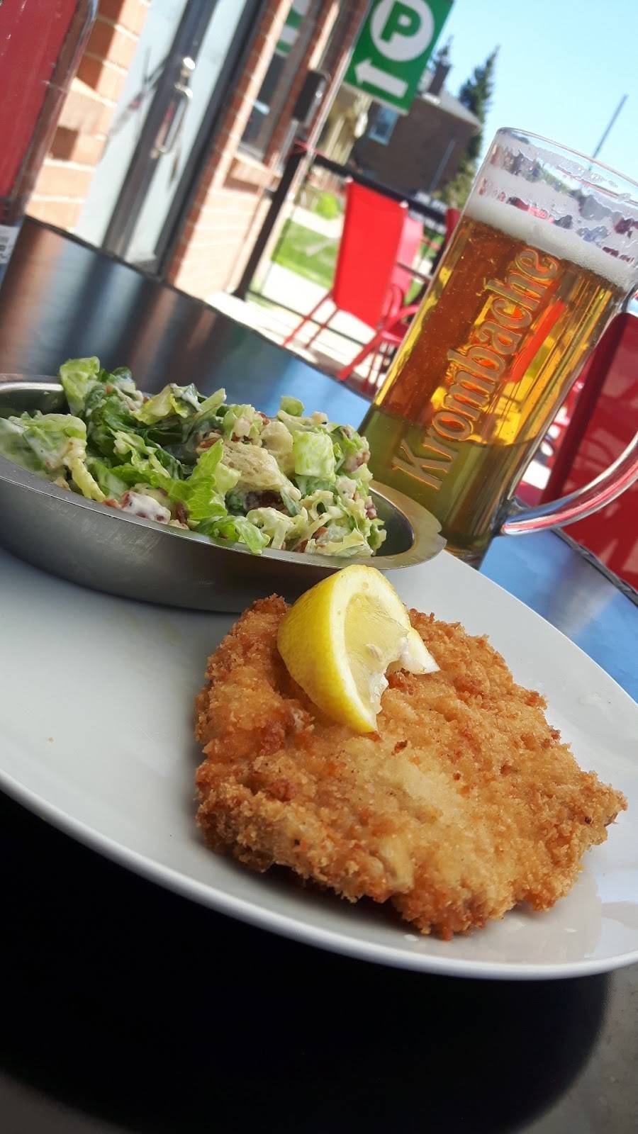 Sword & Musket Restaurant | restaurant | 236 Main St N, Mount Forest, ON N0G 2L2, Canada | 5195091228 OR +1 519-509-1228