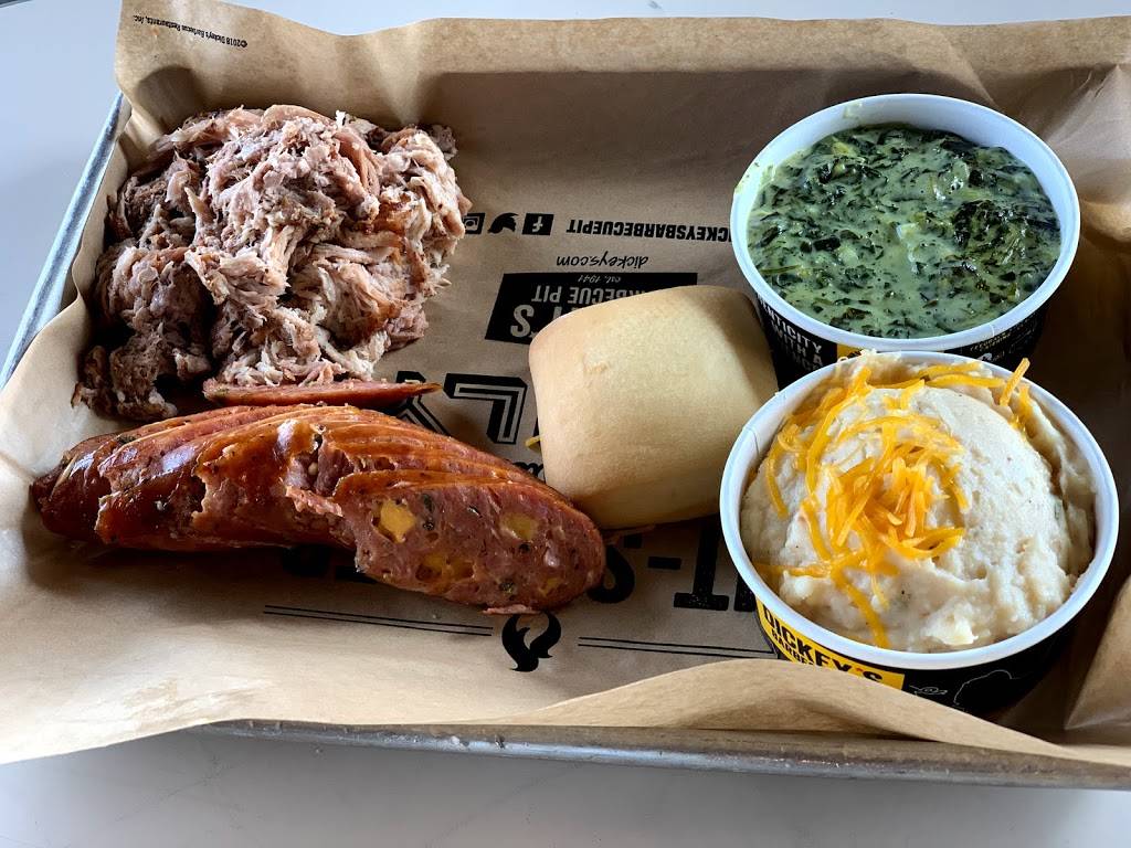 Dickeys Barbecue Pit | restaurant | 5597 S Rainbow Blvd Ste 110, Las Vegas, NV 89118, USA | 7027764200 OR +1 702-776-4200