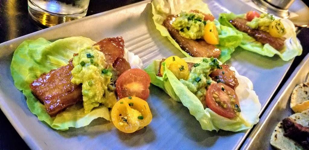 The Country Club | restaurant | 330 E 17th St, Costa Mesa, CA 92627, USA | 9492812582 OR +1 949-281-2582