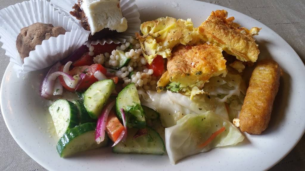 More Than Greens | restaurant | 113 W King St, Dalton, GA 30720, USA | 7065293531 OR +1 706-529-3531