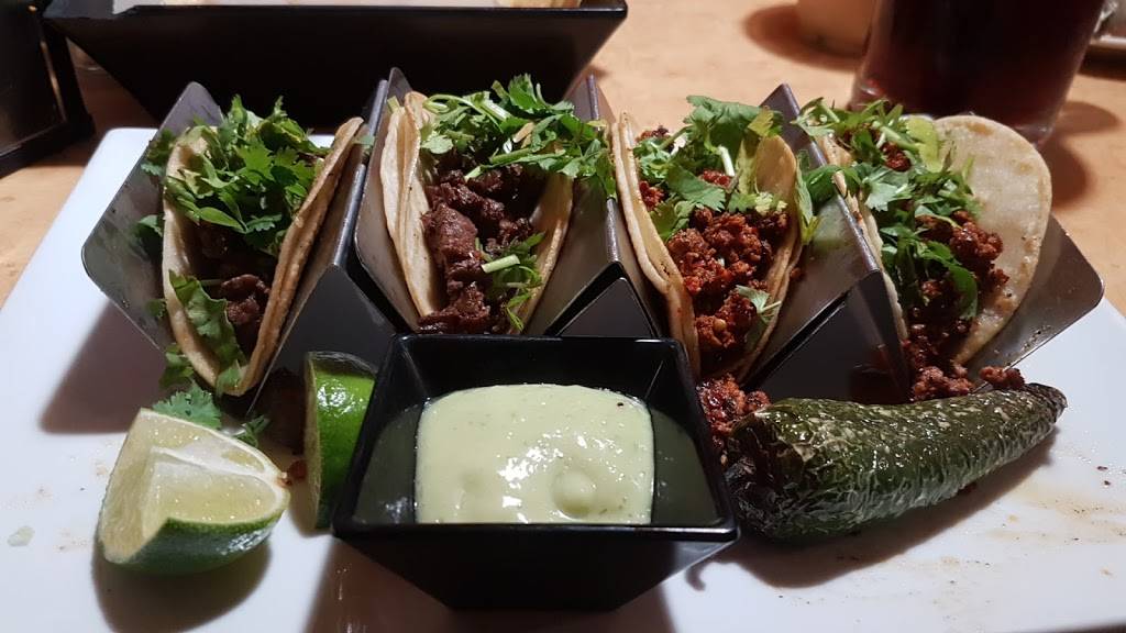 Mariachis Grill & Cantina | restaurant | 4201 N Shiloh Dr #1790, Springdale, AR 72762, USA | 4797180002 OR +1 479-718-0002