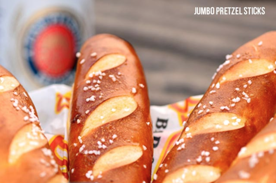 Brothers Bar and Grill | restaurant | 215 N Walnut St, Bloomington, IN 47404, USA | 8123311000 OR +1 812-331-1000