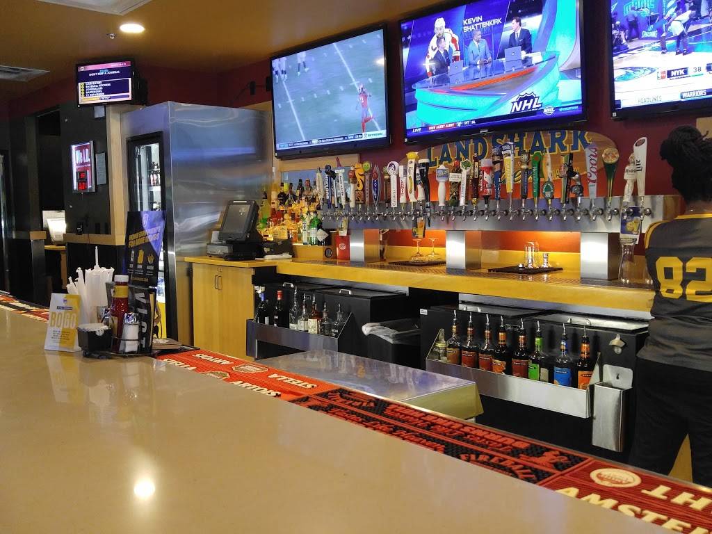 Buffalo Wild Wings | restaurant | 1460 Meeting Blvd #119, Rock Hill, SC 29730, USA | 8033289464 OR +1 803-328-9464