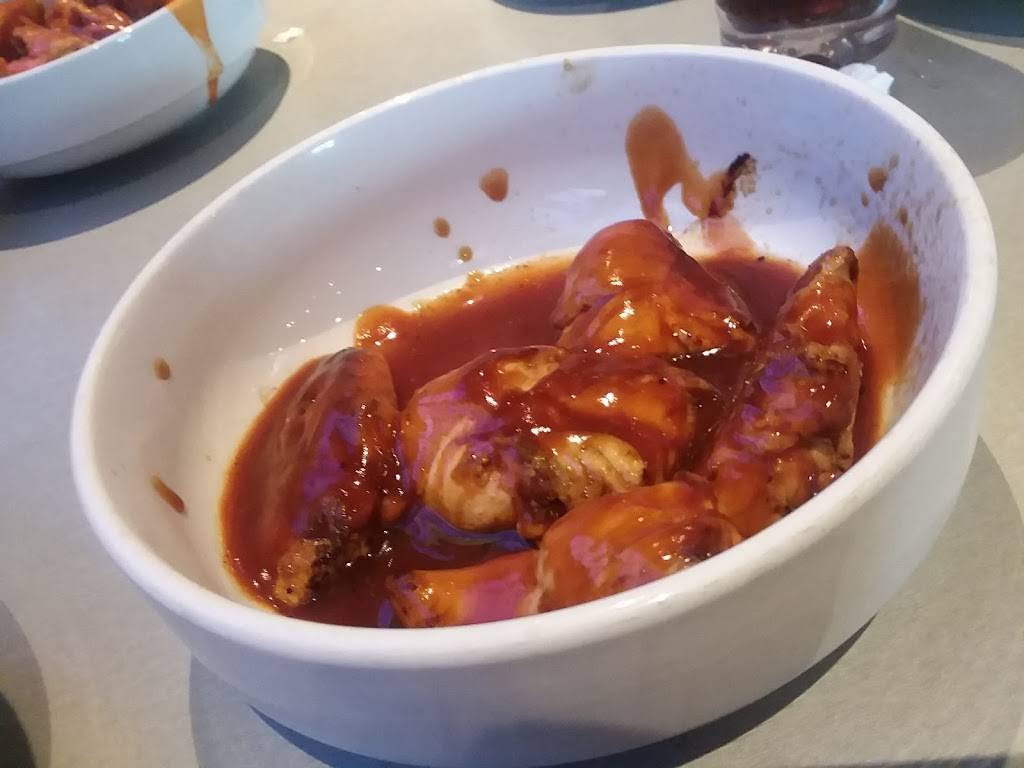 Buffalo Wings & Rings | restaurant | 1607 Flossie Dr, Greendale, IN 47025, USA | 8125129464 OR +1 812-512-9464