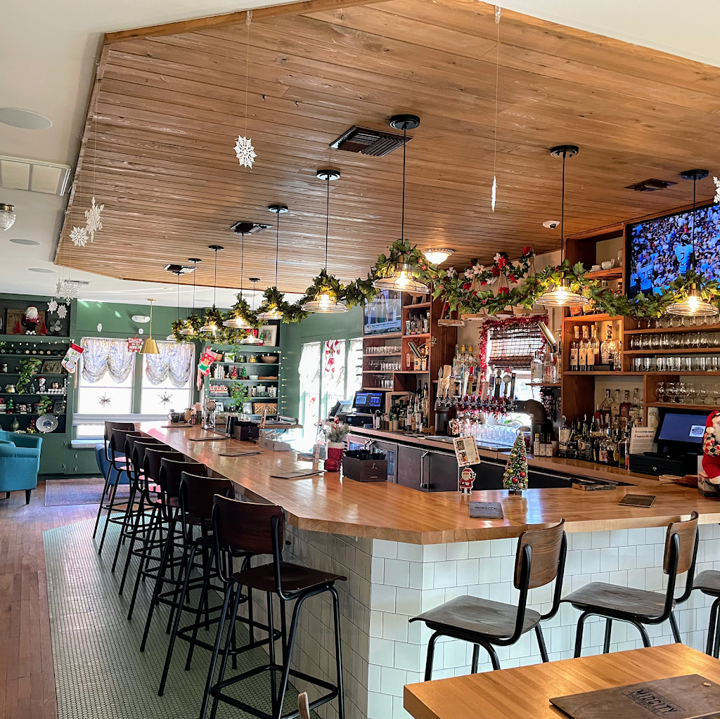 MIDCITY Smokehouse | restaurant | 117 S College Rd, Lafayette, LA 70503, USA | 3373455950 OR +1 337-345-5950