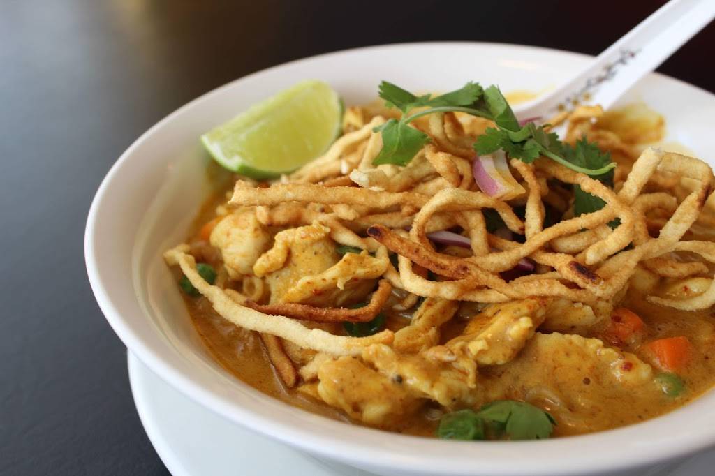 Tuay Thai Restaurant | restaurant | 7208 W College Dr # A, Palos Heights, IL 60463, USA | 7089236467 OR +1 708-923-6467