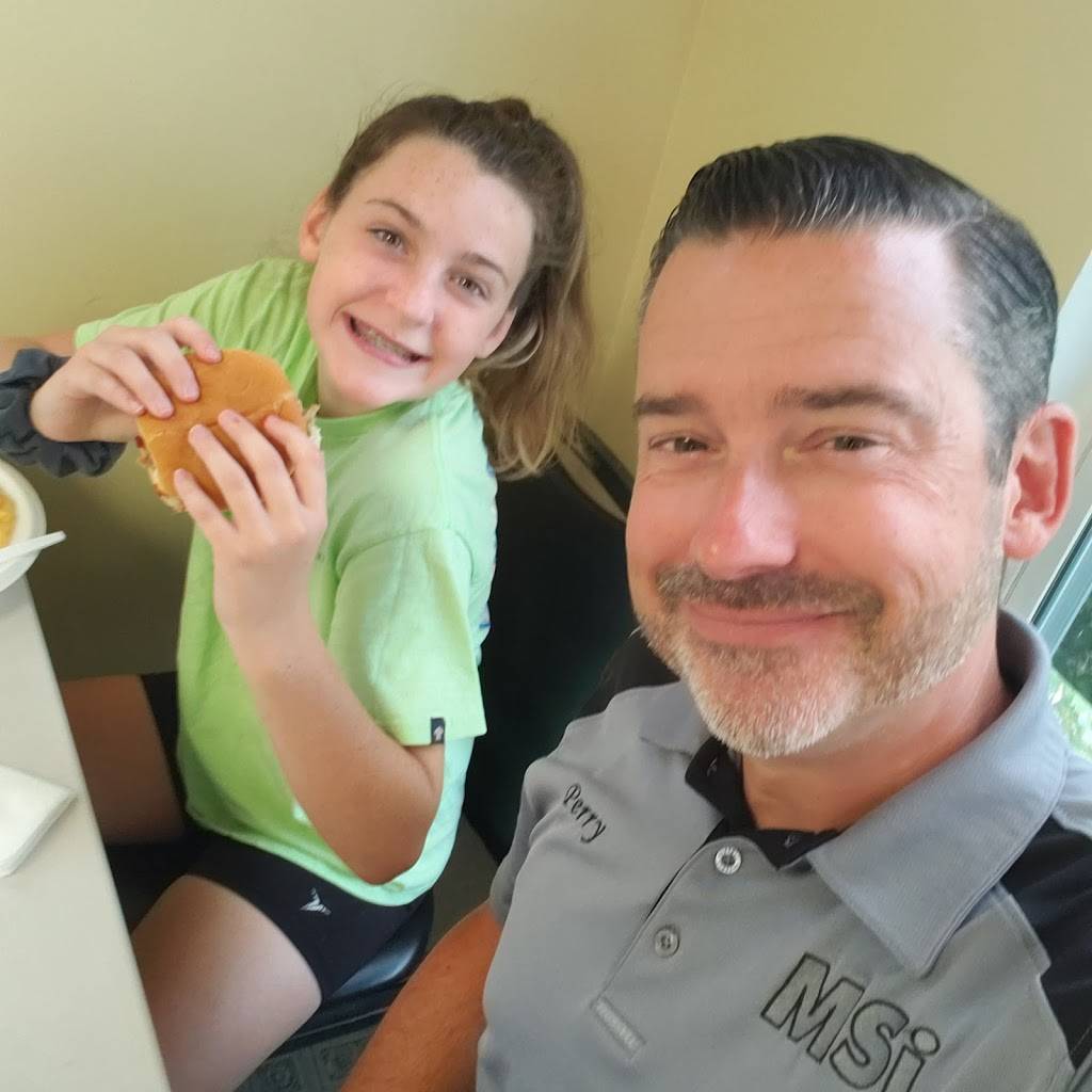 Heads BBQ | restaurant | 1055 Dorris Winters Rd, Chapmansboro, TN 37035, USA | 6152478621 OR +1 615-247-8621