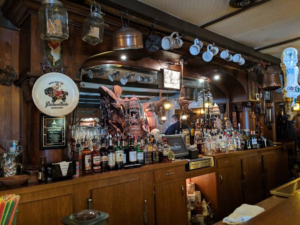 Dorf Haus Supper Club | restaurant | 8931 County Hwy Y, Sauk City, WI 53583, USA | 6086433980 OR +1 608-643-3980