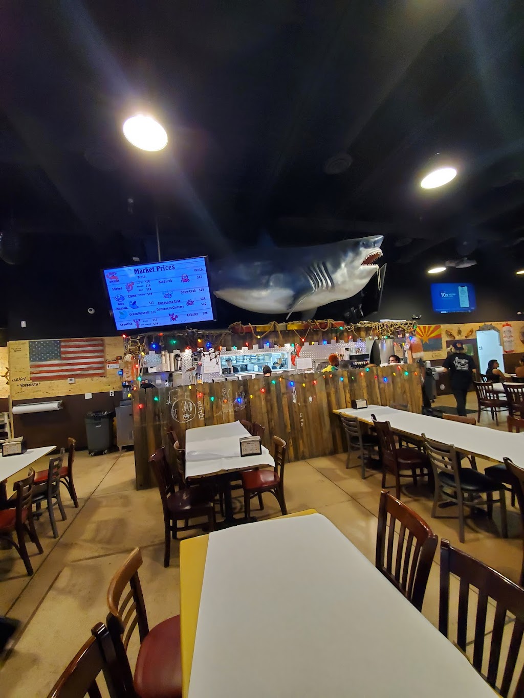 Angry Crab Shack | restaurant | 6360 S 35th Ave Ste 160, Phoenix, AZ 85041, USA | 6029751065 OR +1 602-975-1065