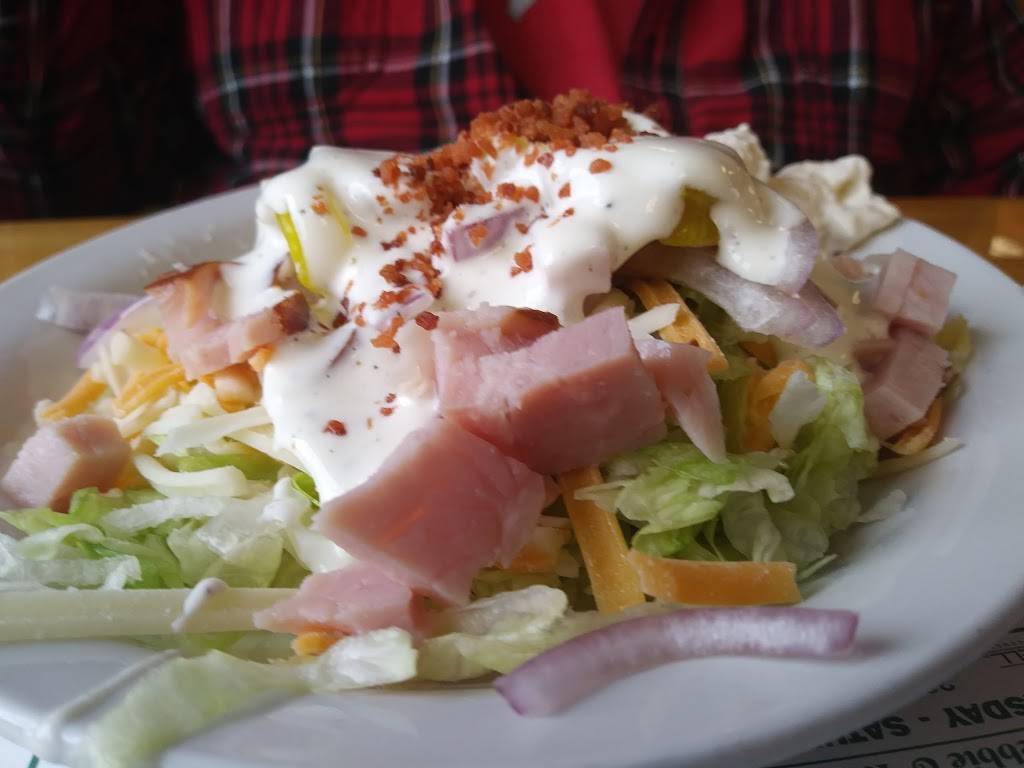 Wood Winds Restaurant | restaurant | 20812 Washington St, Onaway, MI 49765, USA | 9897332212 OR +1 989-733-2212