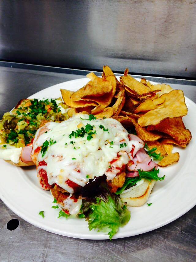 17 West | restaurant | 17 W Monroe St, New Bremen, OH 45869, USA | 4196293800 OR +1 419-629-3800