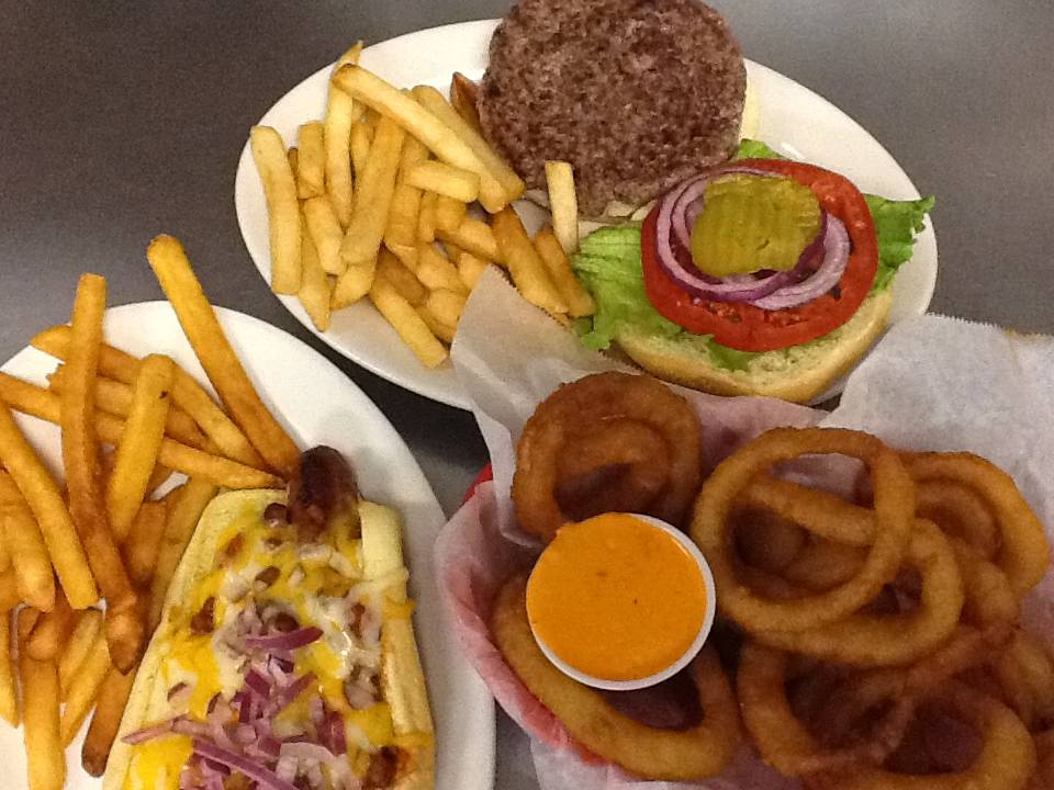 Prime Time Sports Grill | restaurant | 14404 N Dale Mabry Hwy, Tampa, FL 33618, USA | 8139080780 OR +1 813-908-0780