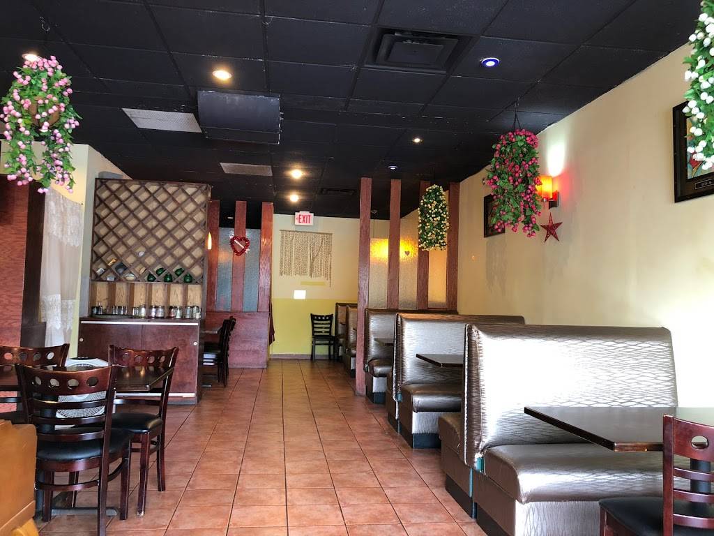 Chin Hills Restaurant | restaurant | 2756 Elmwood Ave, Buffalo, NY 14217, USA | 7168778880 OR +1 716-877-8880