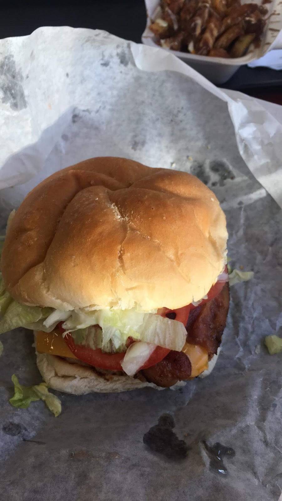 London Burgers | restaurant | 471 Dundas St, London, ON N6B 1W3, Canada | 2266633914 OR +1 226-663-3914