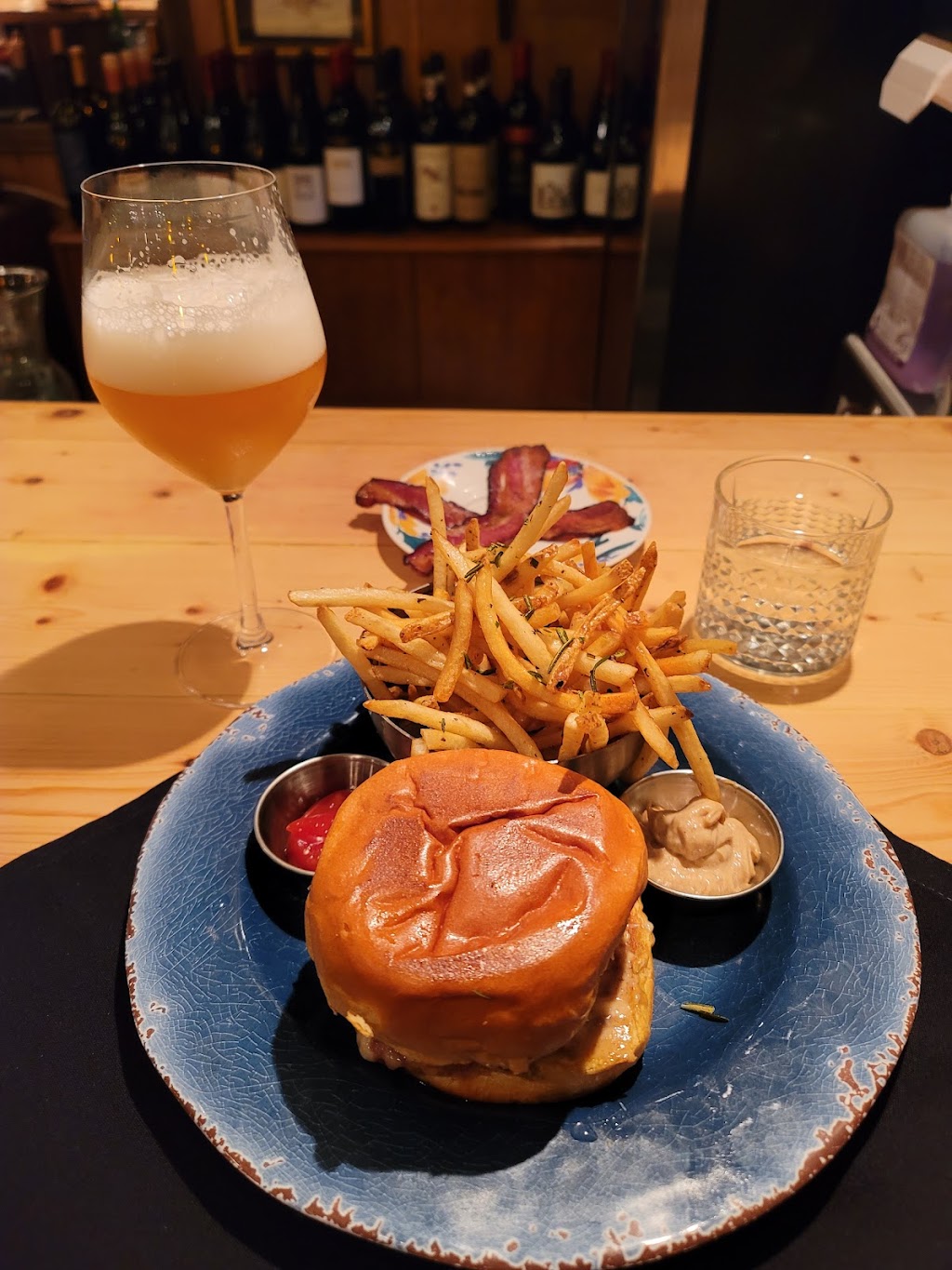 Silverlake Bistro | restaurant | 1211 71st St, Miami Beach, FL 33141, USA | 7868038113 OR +1 786-803-8113