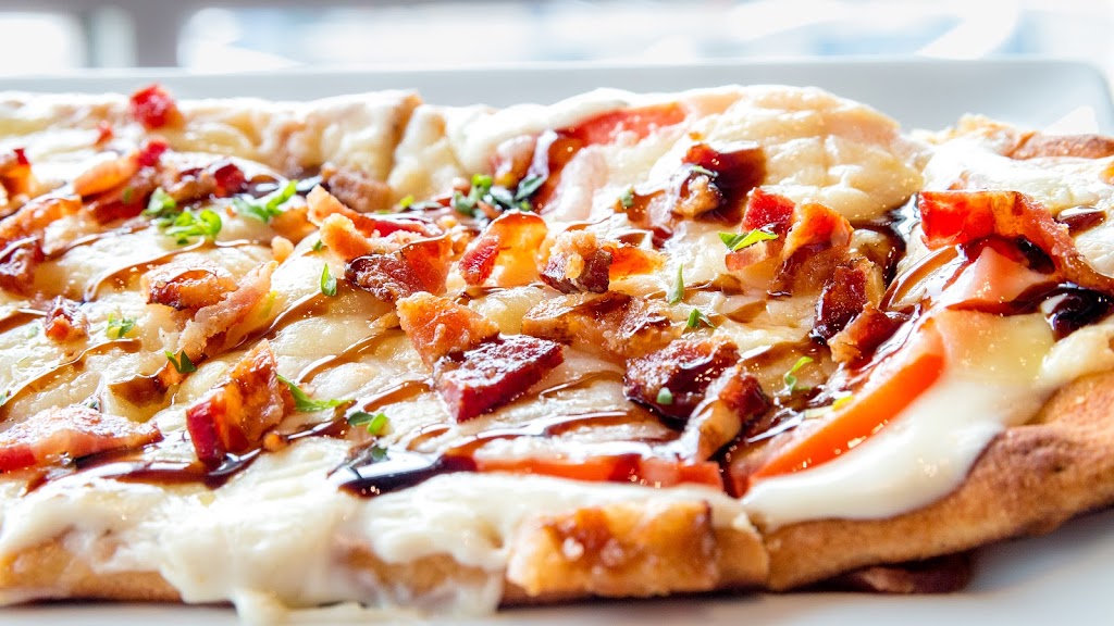 12 Tribes Lake Chelan Casino | night club | 455 Wapato Lake Rd, Manson, WA 98831, USA | 8006482946 OR +1 800-648-2946