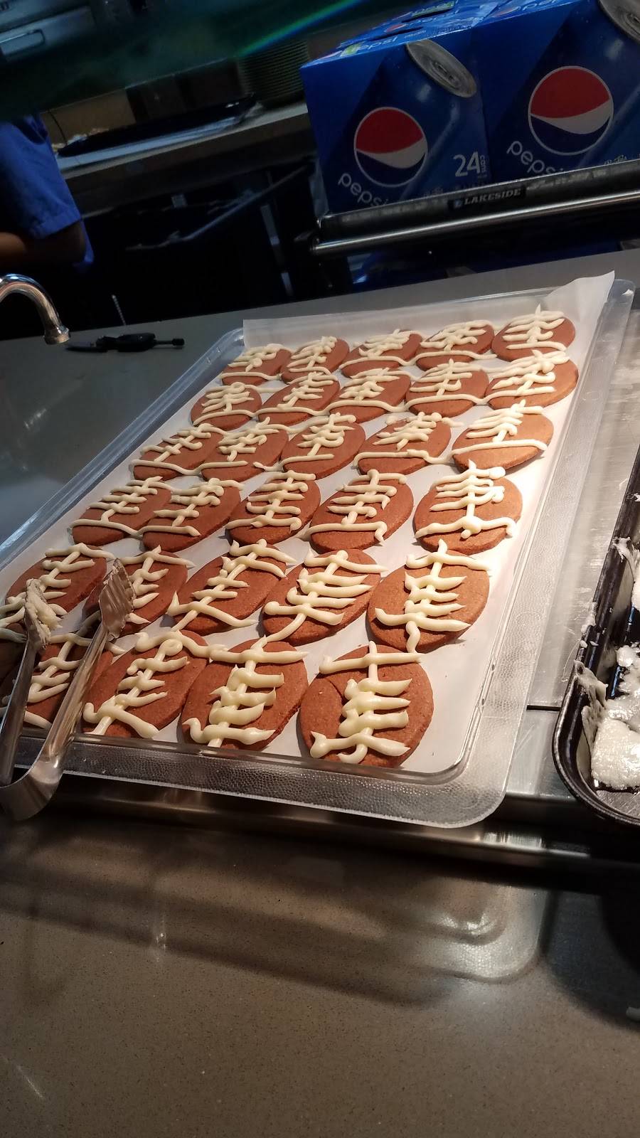 Generals Market | restaurant | 2025-2099 Avenue J, Huntsville, TX 77340, USA | 9362941914 OR +1 936-294-1914