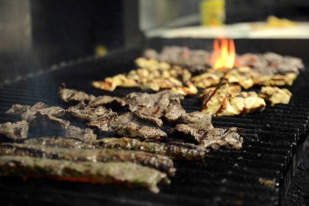 Petit Cafe | restaurant | 1250 Eldridge Pkwy S, Houston, TX 77077, USA | 2814967600 OR +1 281-496-7600