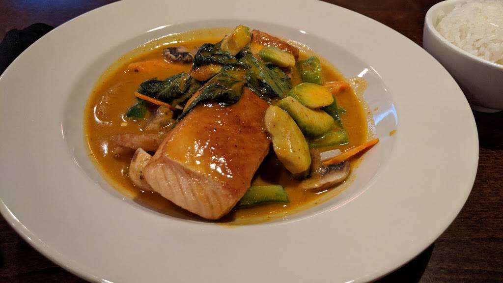 Golden Pot | restaurant | 3801 Lakeview Pkwy #475, Rowlett, TX 75088, USA | 9724122881 OR +1 972-412-2881