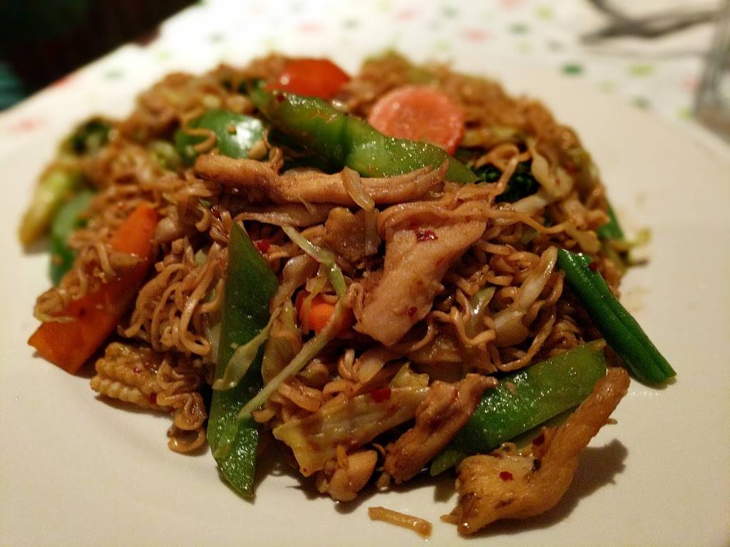 Ban Thai | restaurant | 2936 Niles Ave, St Joseph, MI 49085, USA | 2699832989 OR +1 269-983-2989