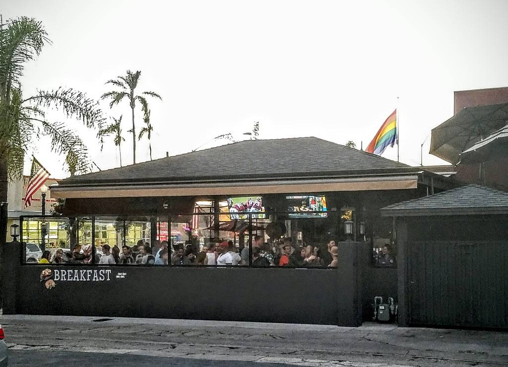 Urban MOs Bar & Grill | restaurant | 308 University Ave, San Diego, CA 92103, USA | 6194910400 OR +1 619-491-0400