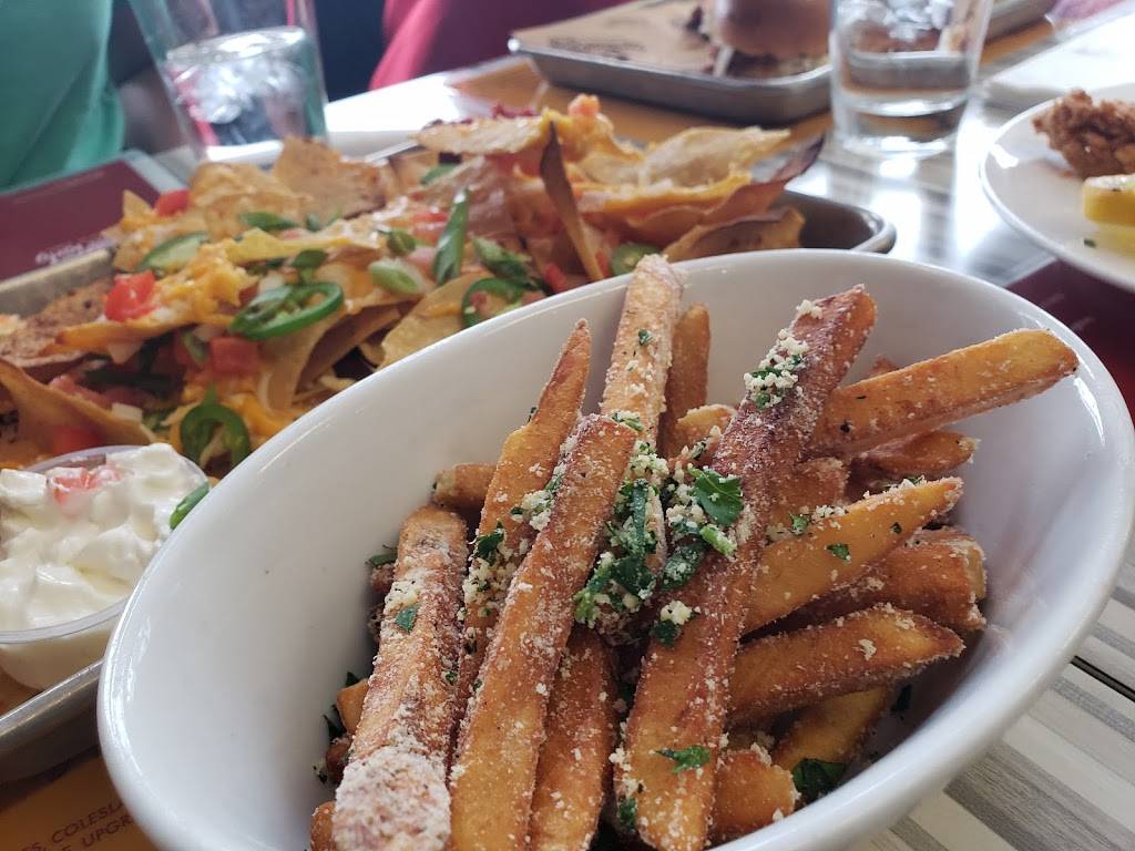 Kansas King BBQ | restaurant | 10447 Yonge St, Richmond Hill, ON L4C 3C2, Canada | 9057806265 OR +1 905-780-6265