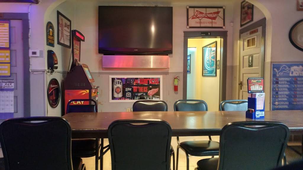 Barneys Bar | restaurant | 800 Michigan Ave, Bay City, MI 48708, USA | 9898959373 OR +1 989-895-9373