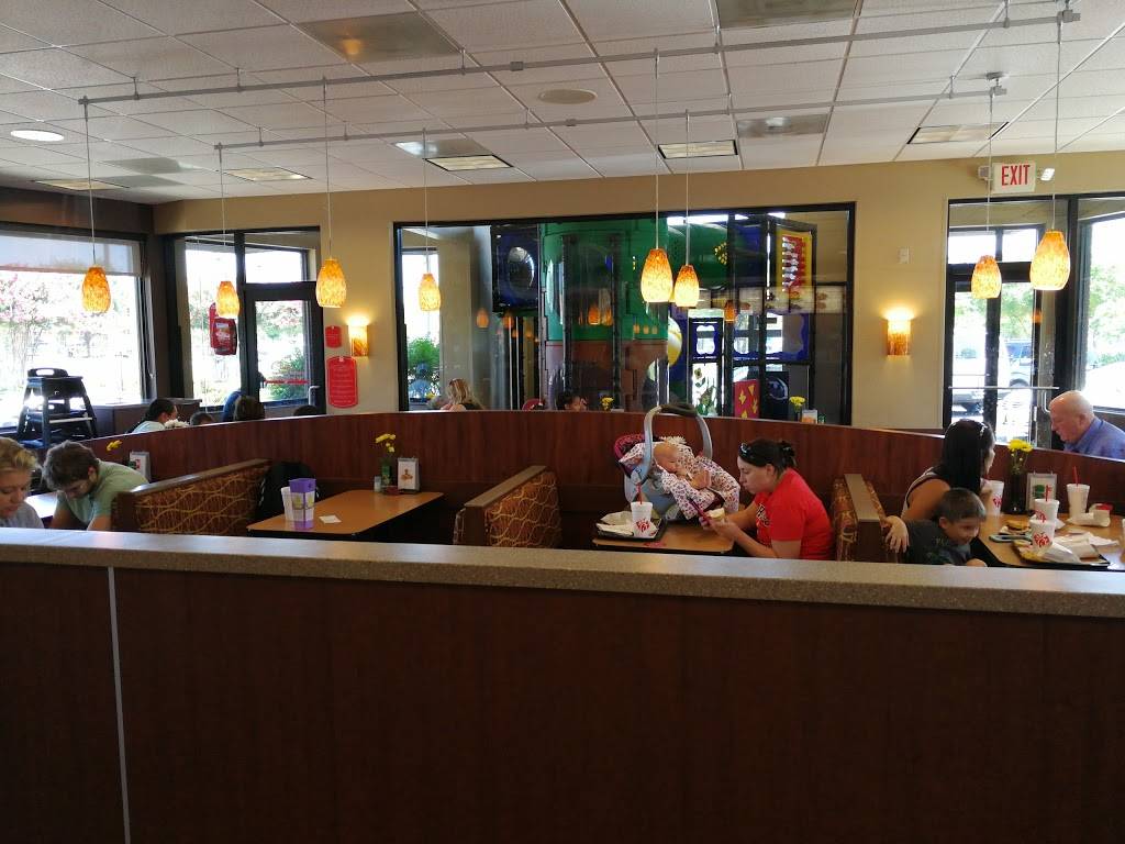 Chick-fil-A | restaurant | 8020 Spotsylvania Mall Dr, Fredericksburg, VA 22407, USA | 5407866448 OR +1 540-786-6448