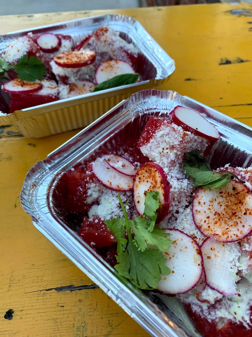 LouieQ | restaurant | 2050 Lee Rd, Cleveland Heights, OH 44118, USA | 2164019473 OR +1 216-401-9473