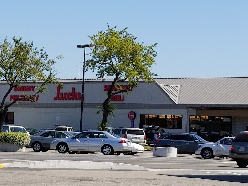 Lucky | meal delivery | 15840 Hesperian Blvd, San Lorenzo, CA 94580, USA | 5102766484 OR +1 510-276-6484