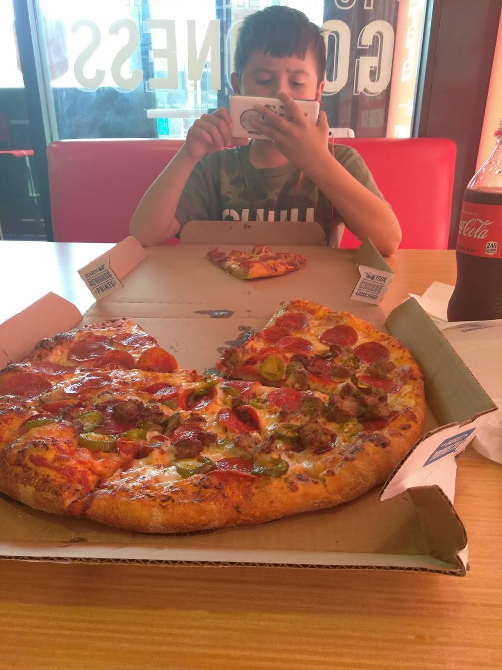 Dominos Pizza | meal delivery | 1935 E Colorado Blvd, Pasadena, CA 91107, USA | 6265840866 OR +1 626-584-0866