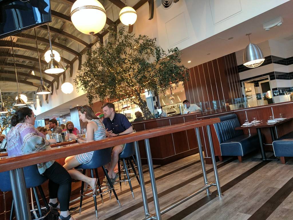 ReelHouse | restaurant | 6 New St, Boston, MA 02128, USA | 6178954075 OR +1 617-895-4075