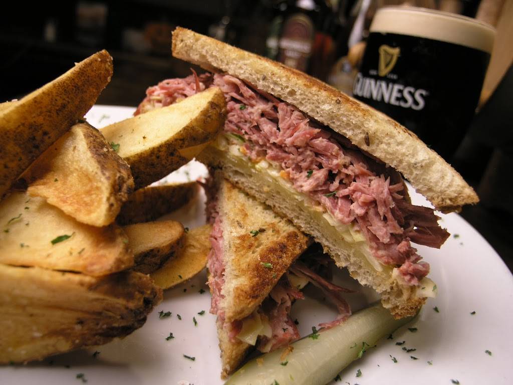 Shindig Irish Restaurant & Pub | restaurant | 464 SW Port St Lucie Blvd, Port St. Lucie, FL 34953, USA | 7727856202 OR +1 772-785-6202
