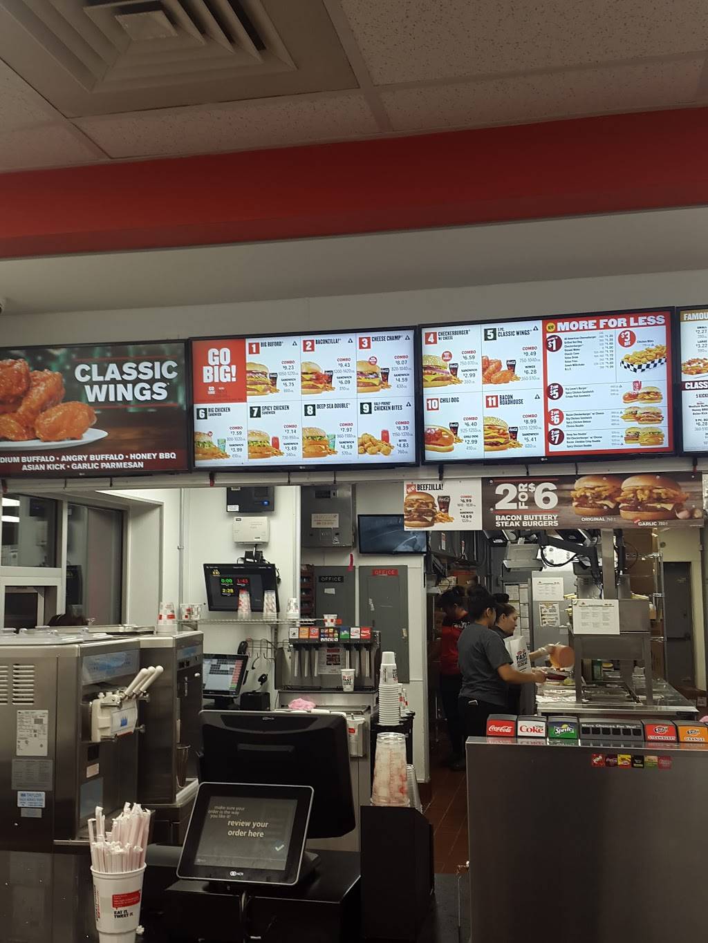 Checkers | restaurant | 2430 Hempstead Turnpike, East Meadow, NY 11554, USA | 5167315007 OR +1 516-731-5007